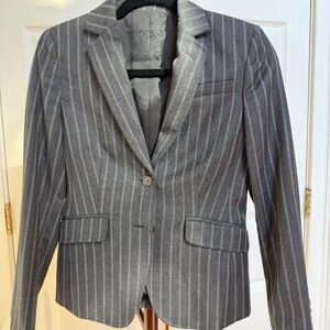 Classic Wool Suit (Brooks Brothers) – Size 0, Lightly Worn